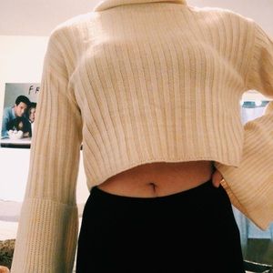 cream knit cropped sweater